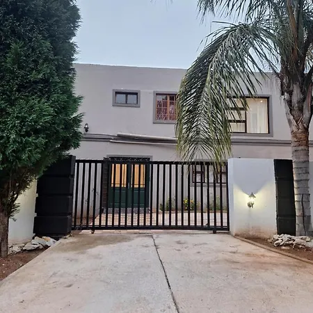 The Green Door Cottage Roodepoort Exterior photo